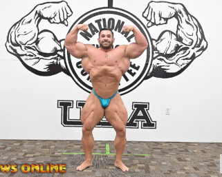NPC NEWS ONLINE 2023 ROAD TO THE OLYMPIA REPLAY – Derek Lunsford Posing Practice